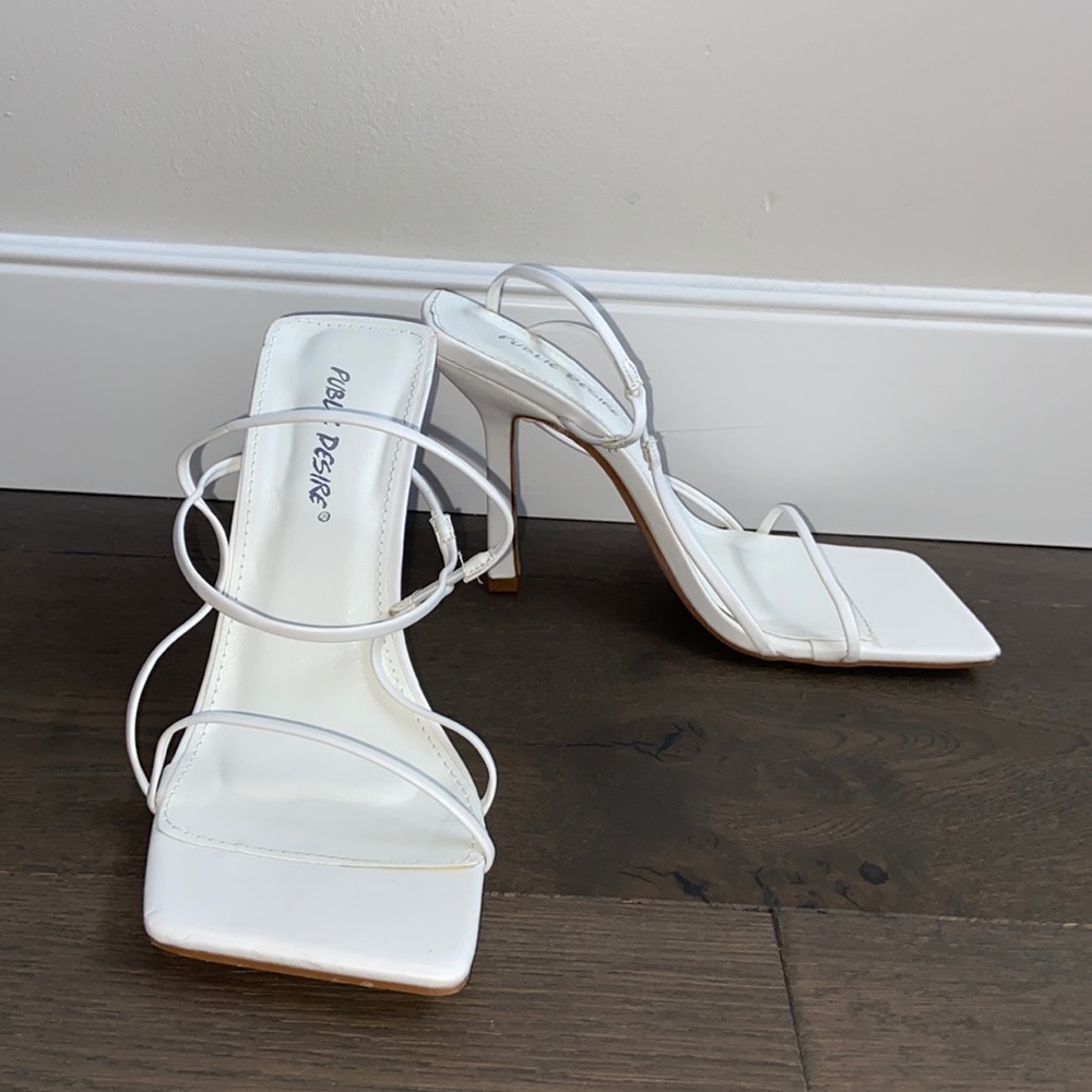 BRAND NEW minimalistic heels Public Desire